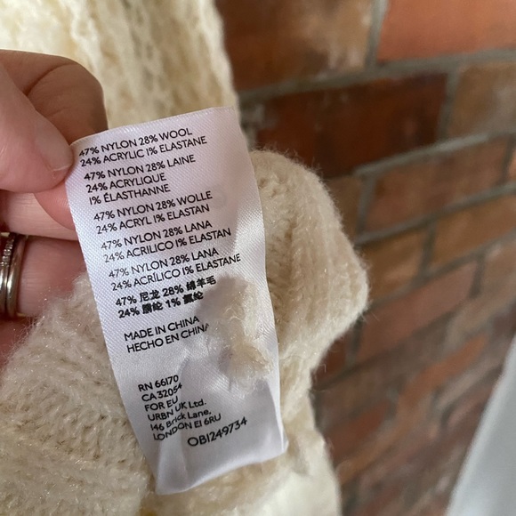 ANTHROPOLOGIE MAEVE Dionne bell sleeve sweater ivory size small - Picture 9 of 11
